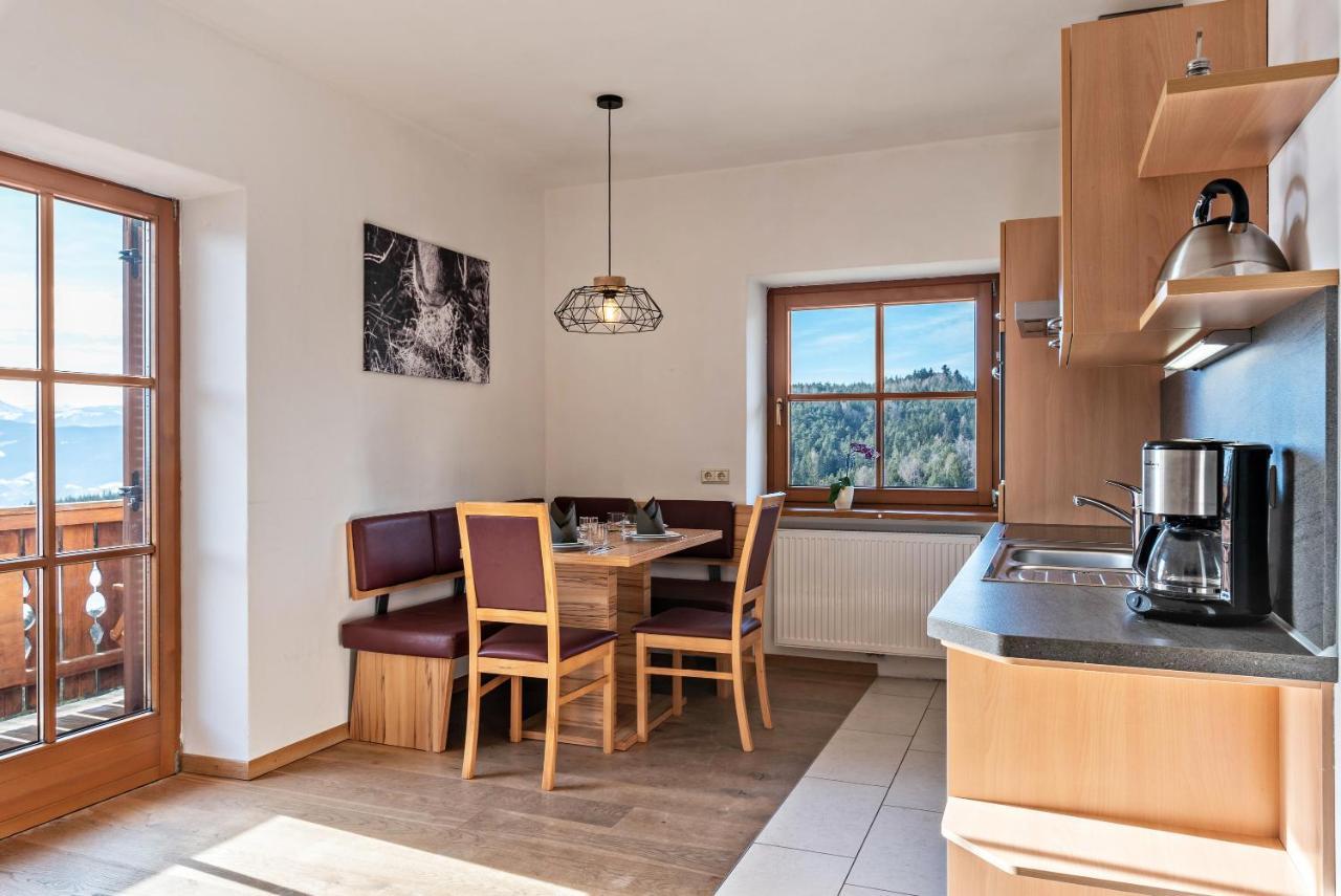 Alpin Farm Linde - Oberweidacherhof Collalbo Dış mekan fotoğraf